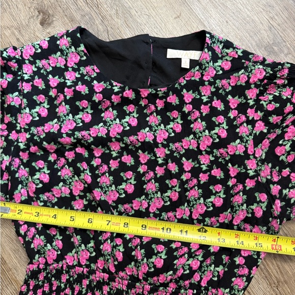 WAYF • Cambridge Backless Smocked Waist Floral Maxi Dress - Picture 4 of 14